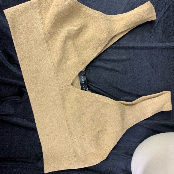 Gold/nude knit cami - Picture 4 of 5